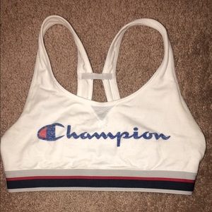 size S Champion sports bra